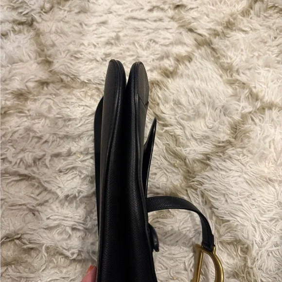 Dior Black Leather Saddle Bag - Picture 6 of 11